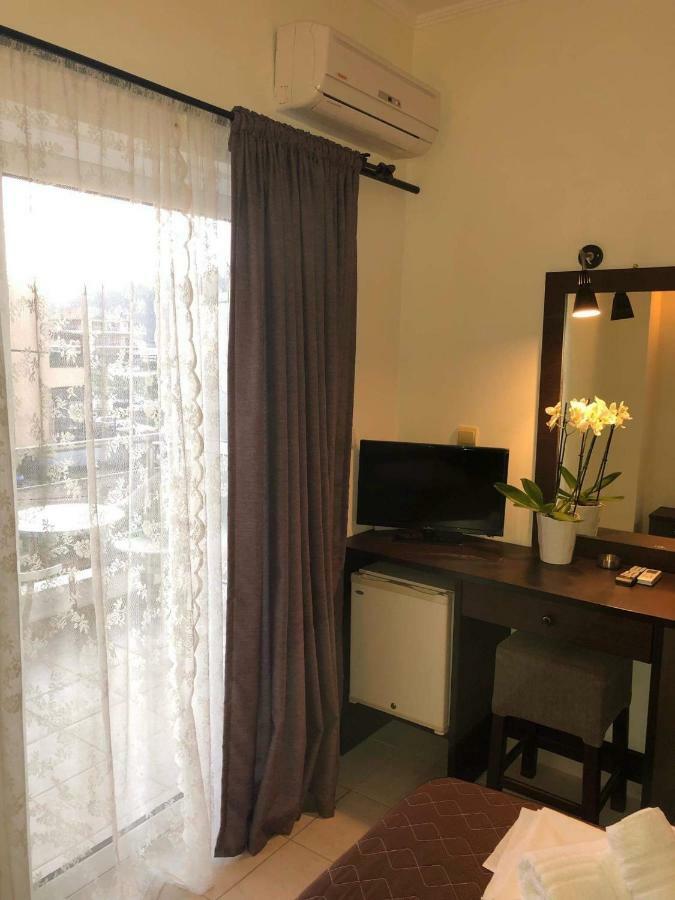 马拉松波利斯 Porto Marathos酒店 外观 照片