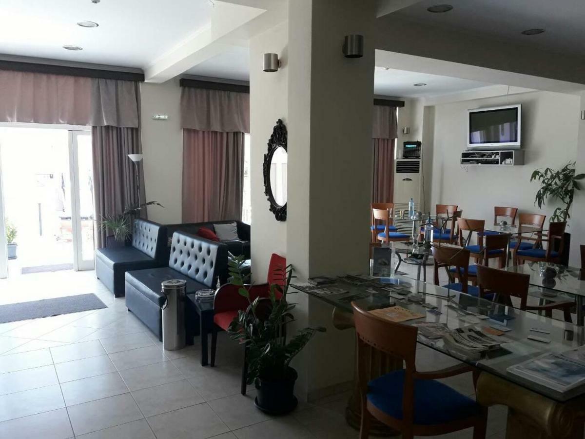 马拉松波利斯 Porto Marathos酒店 外观 照片